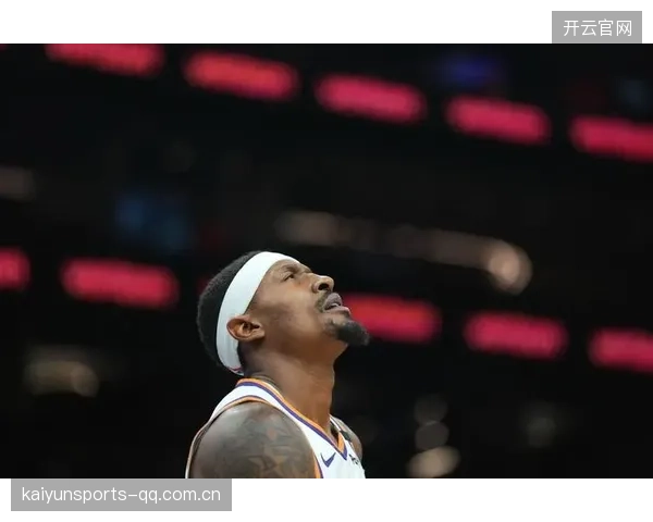比尔合同风波成谈判筹码，NBA巨星未来悬而未决